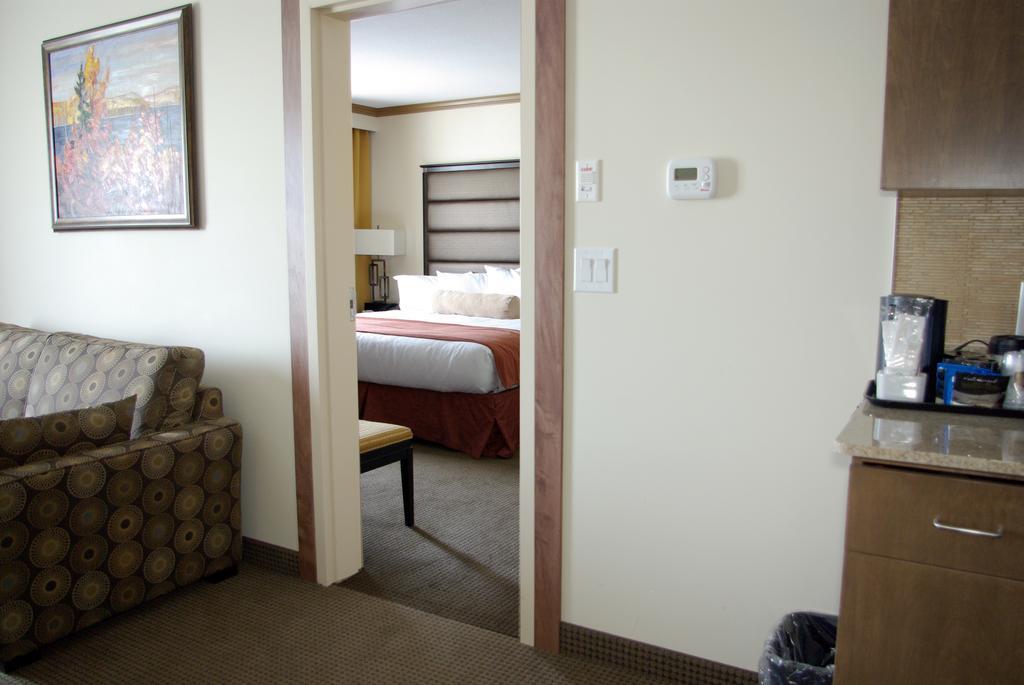 Camrose Resort Casino Rum bild